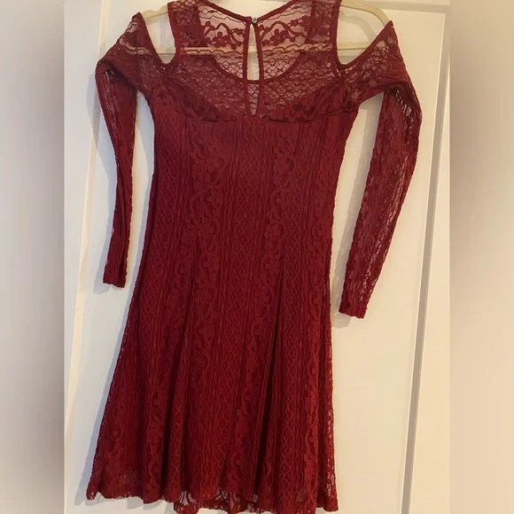 Hollister | Dresses | Hollister Lace Dress With Cutouts | Poshmark Hollister | Dresses | Hollister Lace Dress With Cutouts | Poshmark